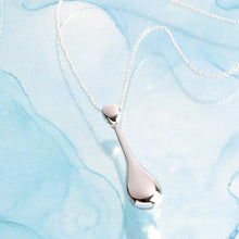 Load image into Gallery viewer, Kit Heath Coast Pebble Smmoth Slim Necklace

