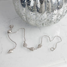 Load image into Gallery viewer, Kit Heath Desire Kiss Precious Pave Bracelet
