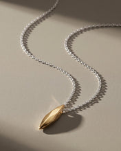 Load image into Gallery viewer, Kit Heath Glint Golden Mini Necklace
