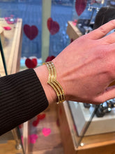 Load image into Gallery viewer, Secondhand 18ct Gold Diamond Bangle
