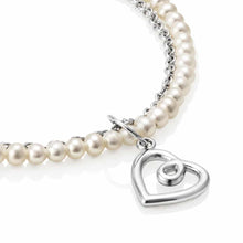 Load image into Gallery viewer, Jersey Pearl Kimberely Selwood Pearl and Chain Bracelet
