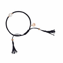 Load image into Gallery viewer, Jersey Pearl Tassel Bracelet
