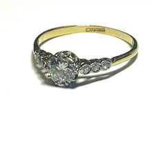 Load image into Gallery viewer, Secondhand Diamond Ring
