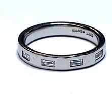 Load image into Gallery viewer, Secondhand Platinum and Baguette Diamond Ring
