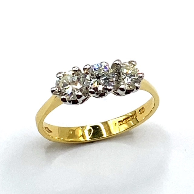 18ct Gold Diamond Trilogy Ring - 1.00ct