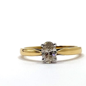 18ct Gold Oval Solitaire Diamond Ring - 0.50ct