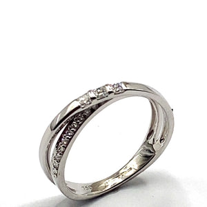 18ct White Gold Diamond Cross Over Band Ring