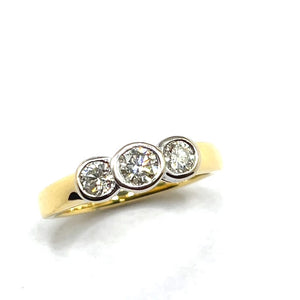 Secondhand 18ct Gold Diamond Trilogy Ring