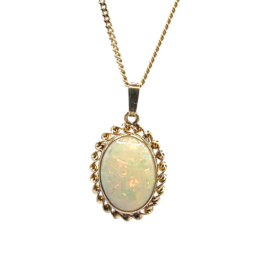 Secondhand Opal Necklace