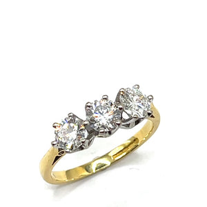 Secondhand 18ct Gold Trilogy Ring - 1.51ct