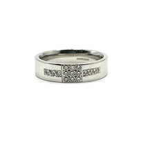 Load image into Gallery viewer, Secondhand Platinum and Diamond Ring
