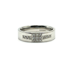 Secondhand Platinum and Diamond Ring