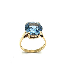 Load image into Gallery viewer, Secondhand Synthetic Spinel Ring
