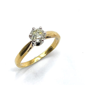 Secondhand 18ct Gold Diamond Solitaire Ring