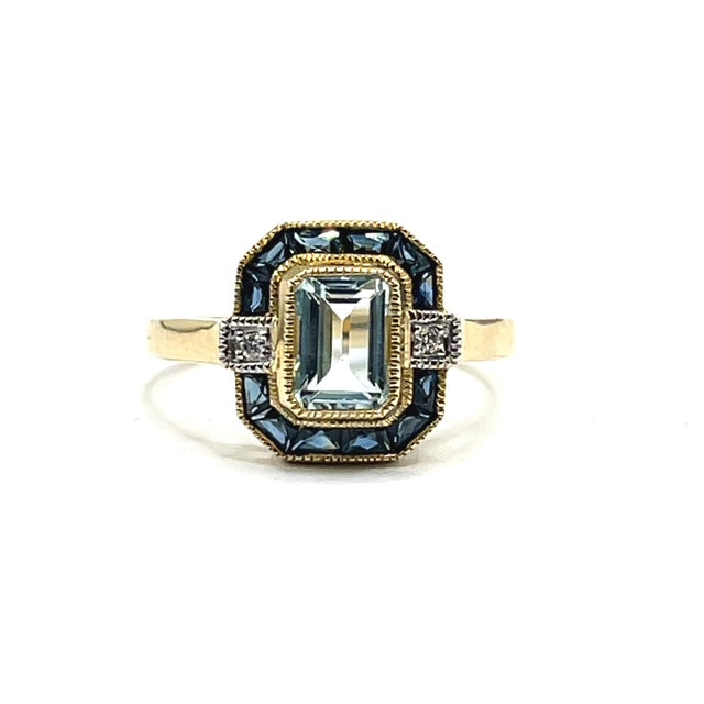 9ct Gold Topaz and Sapphire Ring