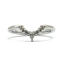 Load image into Gallery viewer, Secondhand Diamond Curved Ring
