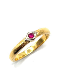 Load image into Gallery viewer, Secondhand 18ct Gold Ruby Ring
