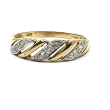 Load image into Gallery viewer, Secondhand 9ct Gold Cubic Zirconia Ring
