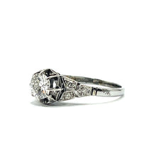 Load image into Gallery viewer, Secondhand Vintage White Gold Diamond Ring
