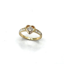 Load image into Gallery viewer, Secondhand Diamond Heart Ring
