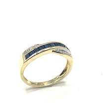 Load image into Gallery viewer, Secondhand 9ct Gold Sapphire Ring
