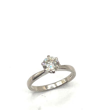 Load image into Gallery viewer, Secondhand 18ct White Gold Diamond Solitaire Ring
