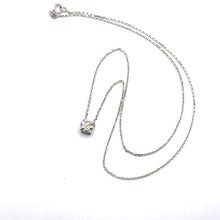 Load image into Gallery viewer, Secondhand Diamond Necklce - 0.70ct
