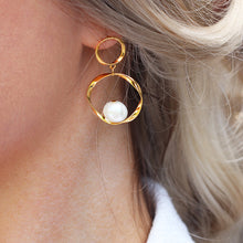 Load image into Gallery viewer, Jersey Pearl Baroque Double Drop Earrings
