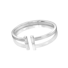 Load image into Gallery viewer, Hot Diamond Hammered T Bangle
