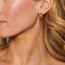 Load image into Gallery viewer, Hot Diamonds Gold Edit String Hoop Earrings
