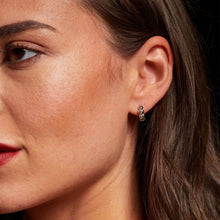 Load image into Gallery viewer, Hot Diamonds Serenity Heart Hoop Earrings

