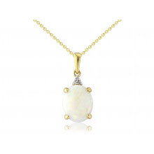 9ct Gold Opal & Diamond Pendant & Chain