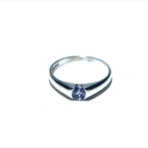 18ct White Gold Tanzanite Single Stone Ring