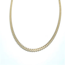 Load image into Gallery viewer, 9ct Yellow Gold Curb Chain - 22&quot;
