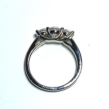 Load image into Gallery viewer, Classic Trilogy Diamond Ring
