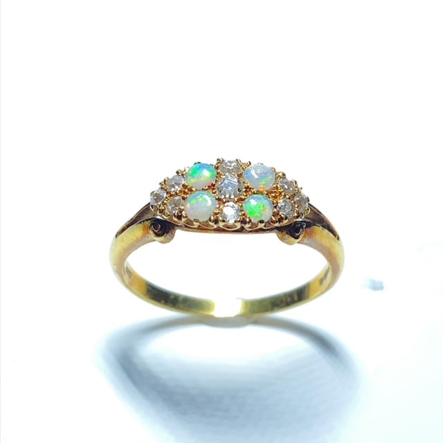Secondhand 18ct Gold Opal and Diamond Ring