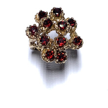 Load image into Gallery viewer, Secondhand Garnet Spray ring
