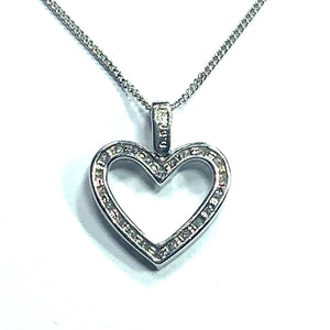 Secondhand 18ct White Gold Diamond Heart Necklace