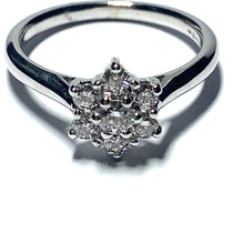 Load image into Gallery viewer, 18ct White Gold Diamond Daisy Cluster Ring
