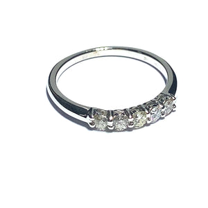18ct White Gold Diamond Five Stone Ring