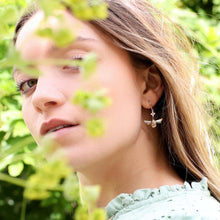Load image into Gallery viewer, Kit Heath Blossom Flyte Queen Bee Drop Earrings
