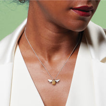 Load image into Gallery viewer, Kit Heath Midi Honey Bee 18&quot; Necklace
