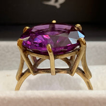 Load image into Gallery viewer, Secondhand Large Synthetic Corundum Dress Cocktail Ring
