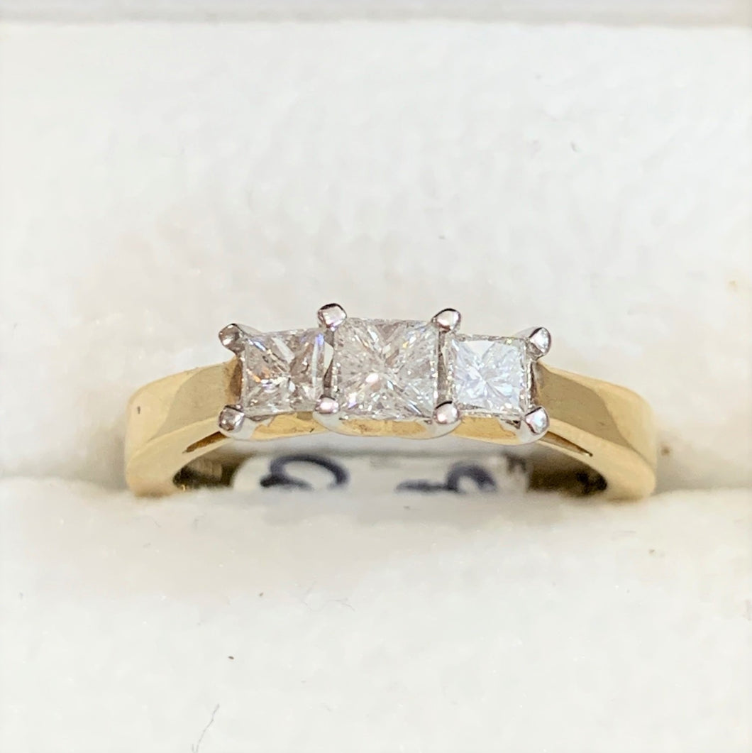 Secondhand Princess Cut Trilogy Diamond Ring