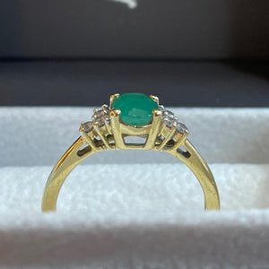 Secondhand 18ct Gold Emerald and Diamond Ring
