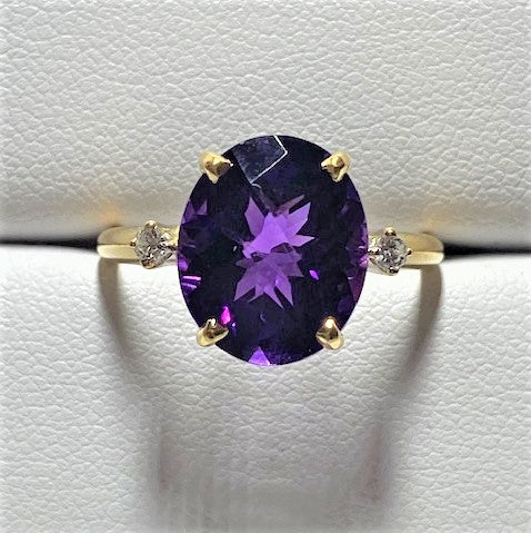 Secondhand 18ct Gold Amethyst and Diamond Ring