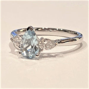 9ct White Gold Topaz and Pear Cut Diamond Ring