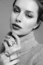 Load image into Gallery viewer, Vixi Jewellery - Nova Solitaire Star Adjustable Ring
