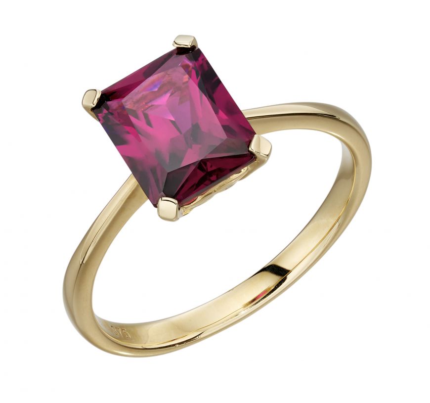 9ct Gold Garnet Solitaire Ring