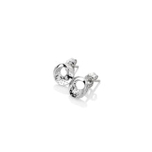 Load image into Gallery viewer, Hot Diamonds Quest Circle Studs
